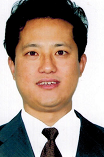 王新华