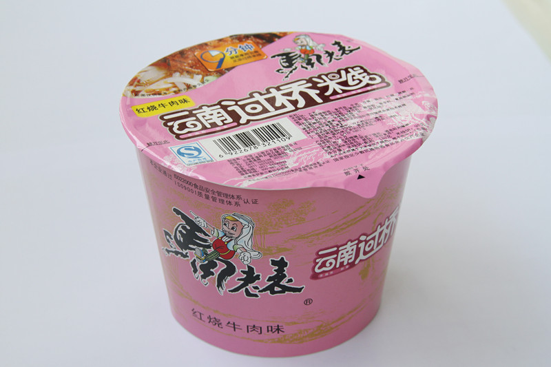 马老表过桥米线桶装(红烧牛肉味)